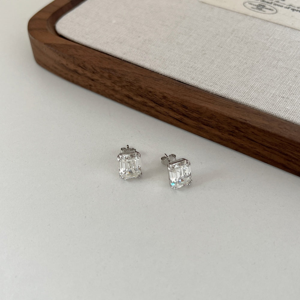 LoverGrL Diana Studs